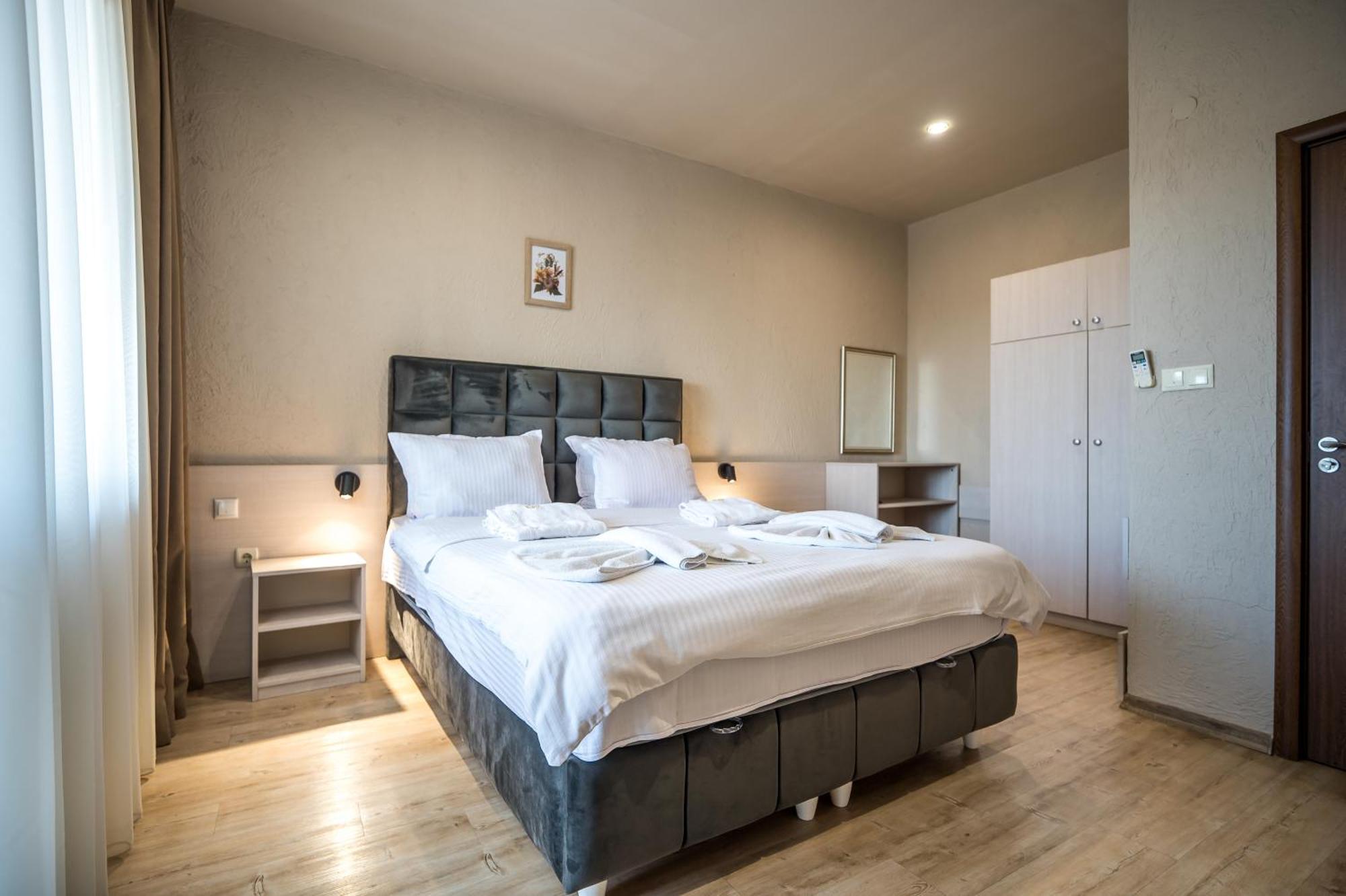 Hotel Royal Bath Banya  Εξωτερικό φωτογραφία