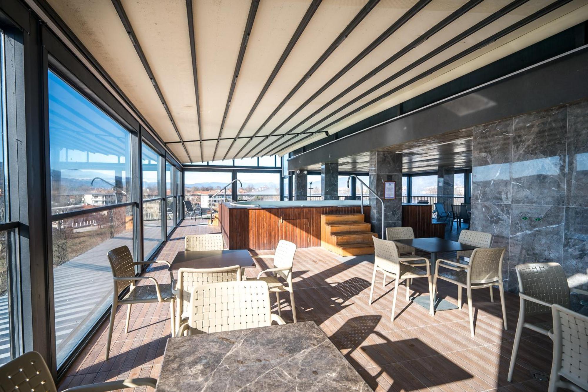 Hotel Royal Bath Banya  Εξωτερικό φωτογραφία
